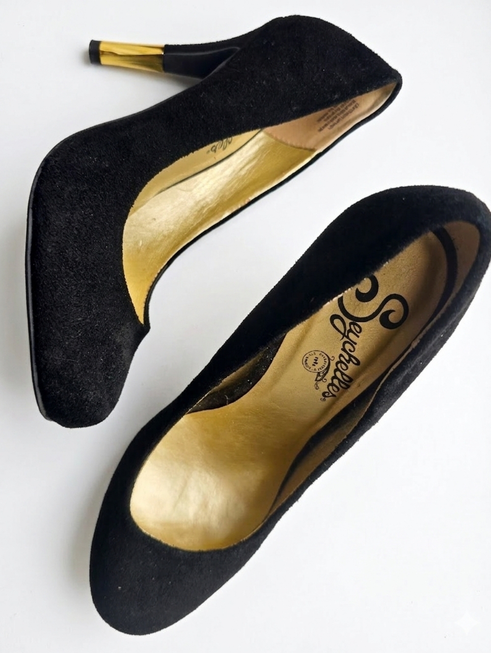 Seychelles Black Suede Heels with Gold Metallic Accent - size 7.5